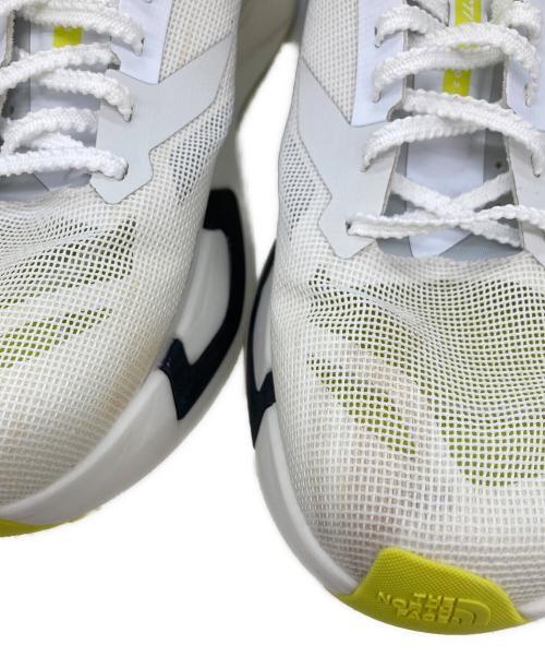 THE NORTH FACE（ザ ノース フェイス）THE NORTH FACE (ザ ノース フェイス) ローカットスニーカー ホワイト サイズ:28の古着・服飾アイテム