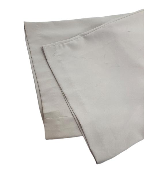 Adam et Rope（アダム エ ロペ）Adam et Rope (アダム エ ロペ) アシンメトリータックパンツ ベージュ サイズ:38の古着・服飾アイテム