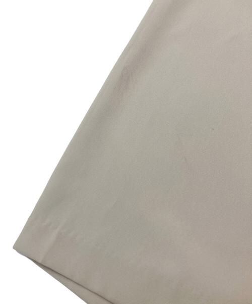 Adam et Rope（アダム エ ロペ）Adam et Rope (アダム エ ロペ) アシンメトリータックパンツ ベージュ サイズ:38の古着・服飾アイテム