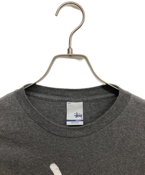 stussy（ステューシー）stussy (ステューシー) グラッフィックロゴカットソー グレー サイズ:Sの古着・服飾アイテム