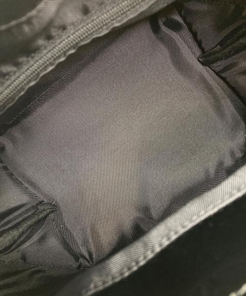 agnes b voyage（アニエスベーボヤージュ）agnes b voyage (アニエスベーボヤージュ) エナメルハンドバッグ ブラックの古着・服飾アイテム