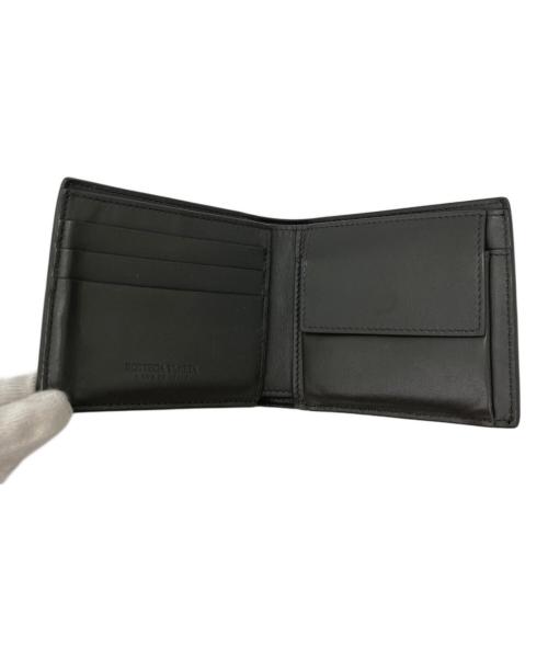 BOTTEGA VENETA（ボッテガベネタ）BOTTEGA VENETA (ボッテガベネタ) 2つ折り財布 グレーの古着・服飾アイテム