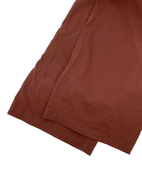 mont-bell（モンベル）mont-bell (モンベル) コンバーチブル 1/2 パンツ レッド サイズ:Lの古着・服飾アイテム