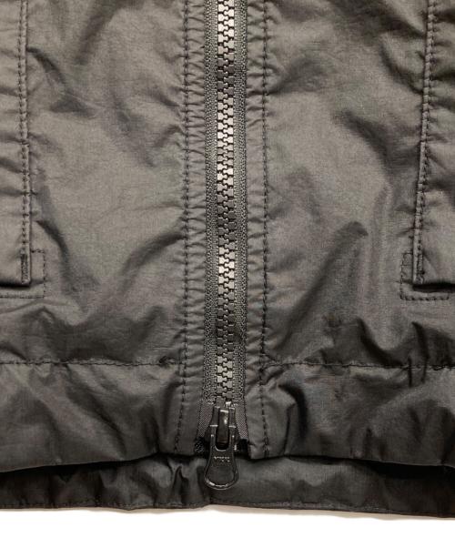 STONE ISLAND（ストーンアイランド）STONE ISLAND (ストーンアイランド) ナイロンジャケット ブラック サイズ:Lの古着・服飾アイテム