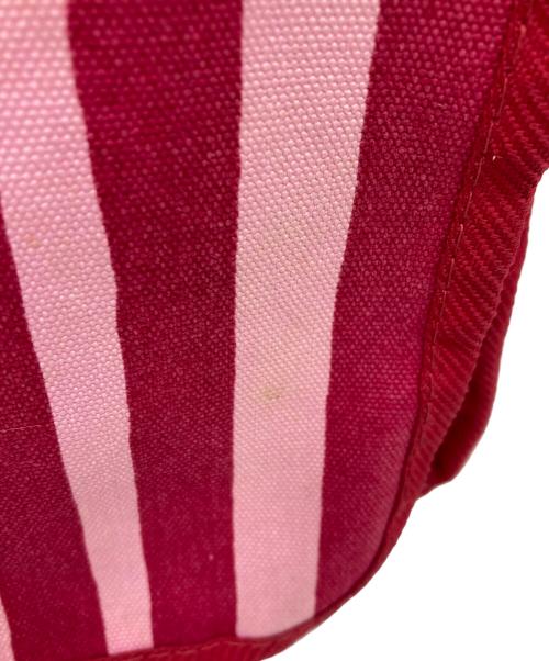 marimekko（マリメッコ）marimekko (マリメッコ) ストライプキャンバスショルダーバッグ ピンクの古着・服飾アイテム