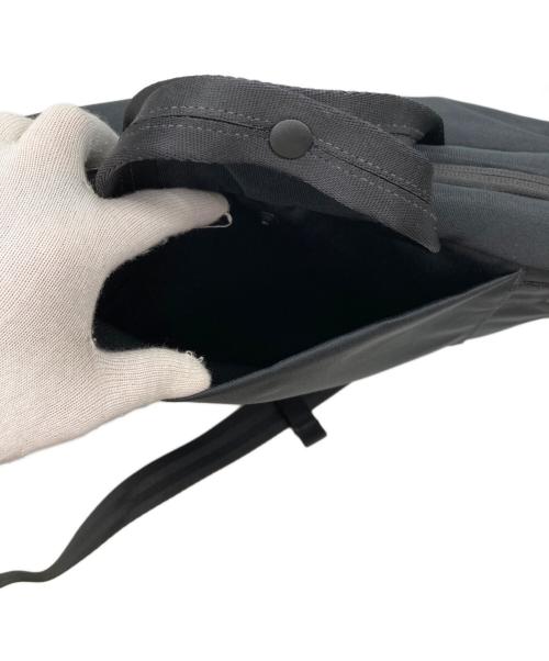 COTOPAXI（コトパクシー）cotopaxi (コトパクシー) Mente 15L Messenger Bag ブラックの古着・服飾アイテム