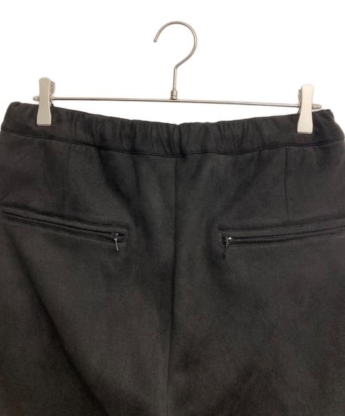 SASQUATCHfabrix.（サスクワッチファブリックス）SASQUATCHfabrix. (サスクワッチファブリックス) FAKE SUEDE TRAINING PANTS ブラック サイズ:Mの古着・服飾アイテム