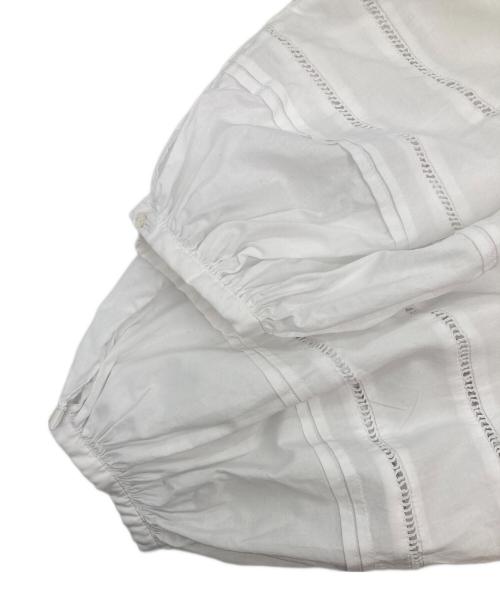 BALLSEY（ボールジィ）BALLSEY (ボールジィ) コットンレースコンビ ヨークギャザーチュニックブラウス ホワイト サイズ:36の古着・服飾アイテム