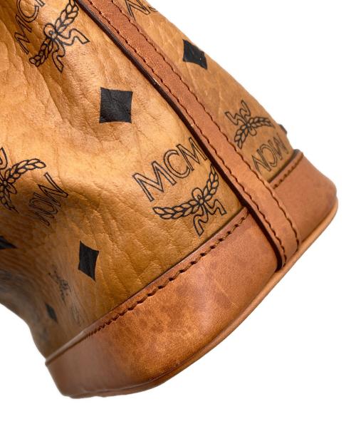 MCM（エムシーエム）MCM (エムシーエム) ヴィセトスドローストリングショルダーバッグ ブラウンの古着・服飾アイテム