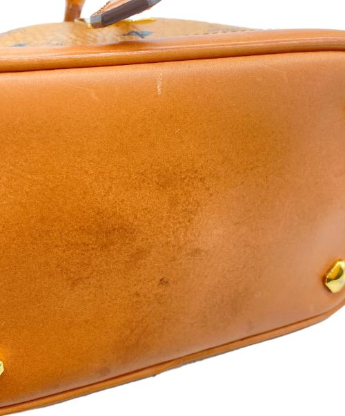 MCM（エムシーエム）MCM (エムシーエム) ヴィセトスドローストリングショルダーバッグ ブラウンの古着・服飾アイテム