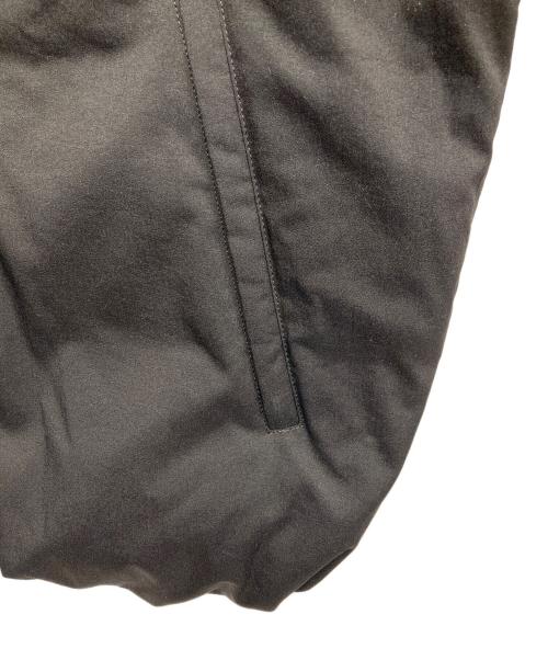 BEAUTY&YOUTH（ビューティーアンドユース）BEAUTY&YOUTH (ビューティーアンドユース) スタンドカラーダウンジャケット ブラック サイズ:Mの古着・服飾アイテム