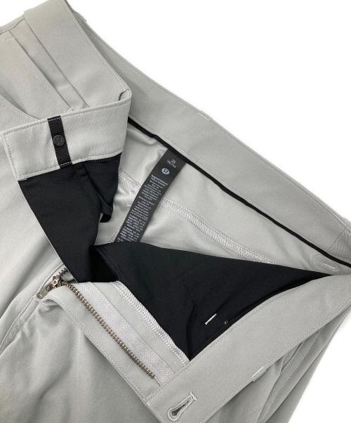 LULULEMON（ルルレモン）LULULEMON (ルルレモン) クラシックフィット5ポケットパンツ グレー サイズ:28の古着・服飾アイテム