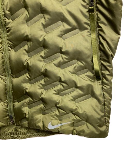 NIKE（ナイキ）NIKE (ナイキ) ダウンジャケット カーキ サイズ:Mの古着・服飾アイテム