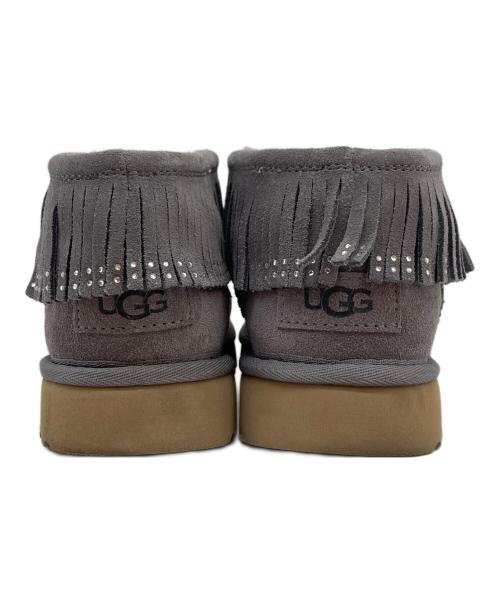 UGG（アグ）UGG (アグ) Ultra Mini Fringe Bling グレー サイズ:23の古着・服飾アイテム