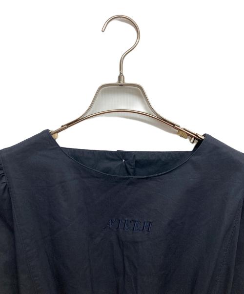 NIEEH（二ヒ）NIEEH (二ヒ) ロゴ刺繍ショートスリーブワンピース ネイビー サイズ:1の古着・服飾アイテム