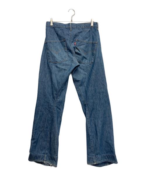 LEVI'S（リーバイス）LEVI'S (リーバイス) 立体裁断ENGINEEREDデニムパンツ インディゴ サイズ:W31の古着・服飾アイテム