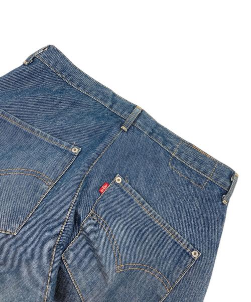 LEVI'S（リーバイス）LEVI'S (リーバイス) 立体裁断ENGINEEREDデニムパンツ インディゴ サイズ:W31の古着・服飾アイテム