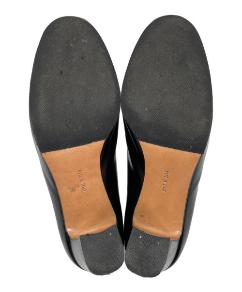 Salvatore Ferragamo（サルヴァトーレ フェラガモ）Salvatore Ferragamo (サルヴァトーレ フェラガモ) ヴァラリボンパンプス ブラック サイズ:7の古着・服飾アイテム