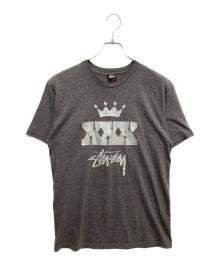 stussy（ステューシー）の古着「xxx王冠プリントＴシャツ」｜グレー