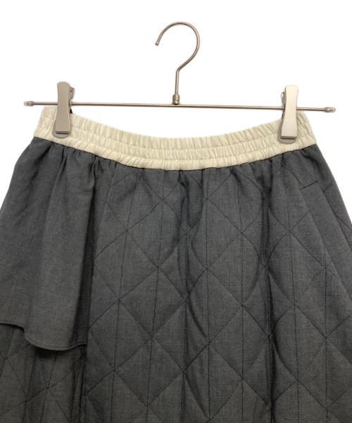 RBS..（アールビーエス）RBS.. (アールビーエス) キルティンク レイヤースカート グレーの古着・服飾アイテム