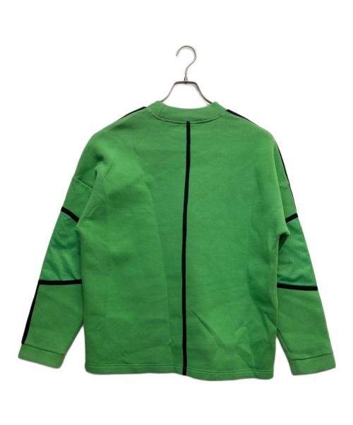 ARMANI EXCHANGE（アルマーニ エクスチェンジ）ARMANI EXCHANGE (アルマーニ エクスチェンジ) ハイネック刺繍トレーナー グリーン サイズ:Mの古着・服飾アイテム