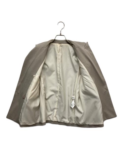 Mila Owen（ミラオーウェン）Mila Owen (ミラオーウェン) 金釦ダブルブレザーコンパクトジャケット ベージュの古着・服飾アイテム