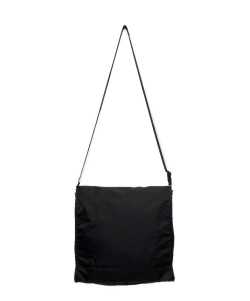 POTR（ピー・オー・ティー・アール）POTR (ピー・オー・ティー・アール) LAVENHAM (ラベンハム) GARMENT BAG ブラックの古着・服飾アイテム