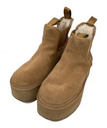 UGG（アグ）の古着「Neumel Platform Chelsea」｜ブラウン