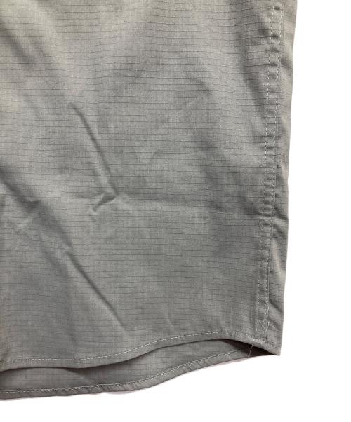 CarHartt（カーハート）CarHartt (カーハート) ワークシャツ グレー サイズ:Mの古着・服飾アイテム