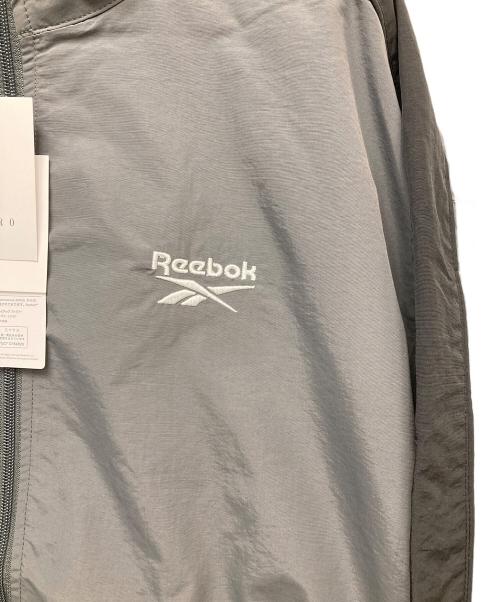 REEBOK（リーボック）REEBOK (リーボック) ナイロンジャケット グレー サイズ:L 未使用品の古着・服飾アイテム