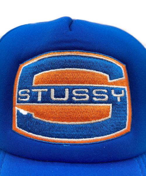 stussy（ステューシー）stussy (ステューシー) SUPER S MESH TRUCKER CAP ブルーの古着・服飾アイテム