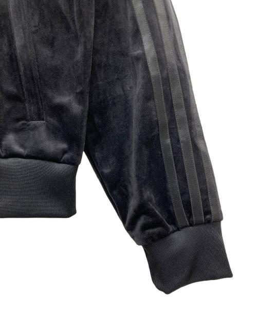 adidas（アディダス）adidas (アディダス) ベロア トラックトップ ブラック サイズ:XLの古着・服飾アイテム