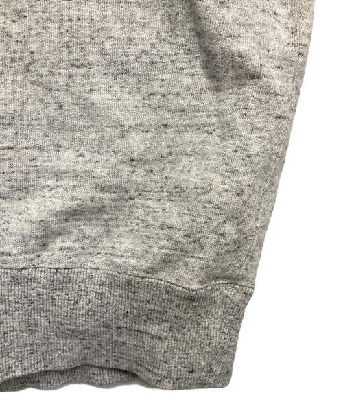 maison kitsune（メゾンキツネ）MAISON KITSUNE (メゾンキツネ) キャンプスウェットシャツ グレー サイズ:Lの古着・服飾アイテム