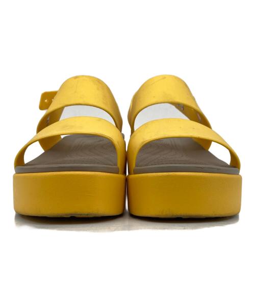 crocs（クロックス）crocs (クロックス) ウェッジソールサンダル イエロー サイズ:W9の古着・服飾アイテム