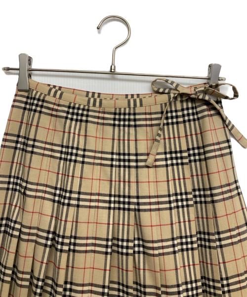 BURBERRY BLUE LABEL（バーバリー ブルー レーベル）BURBERRY BLUE LABEL (バーバリー ブルー レーベル) プリーツスカート ベージュ サイズ:36の古着・服飾アイテム