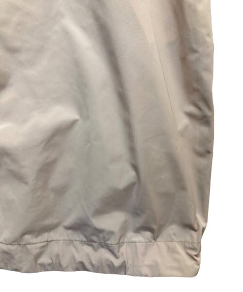 TOMORROW LAND（トゥモローランド）TOMORROW LAND (トゥモローランド) WOOLRICH (ウールリッチ) 別注ドローストリングスコート ベージュ サイズ:Sの古着・服飾アイテム