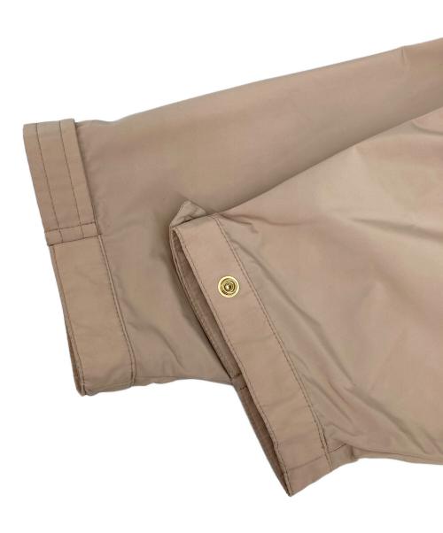 TOMORROW LAND（トゥモローランド）TOMORROW LAND (トゥモローランド) WOOLRICH (ウールリッチ) 別注ドローストリングスコート ベージュ サイズ:Sの古着・服飾アイテム