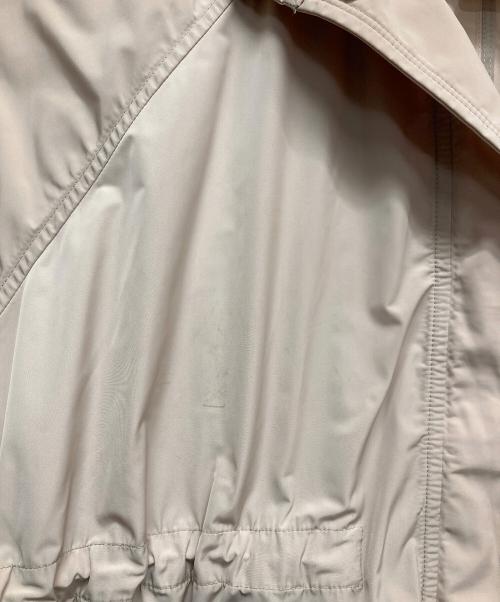 TOMORROW LAND（トゥモローランド）TOMORROW LAND (トゥモローランド) WOOLRICH (ウールリッチ) 別注ドローストリングスコート ベージュ サイズ:Sの古着・服飾アイテム