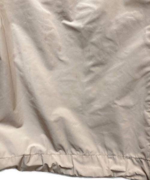 TOMORROW LAND（トゥモローランド）TOMORROW LAND (トゥモローランド) WOOLRICH (ウールリッチ) 別注ドローストリングスコート ベージュ サイズ:Sの古着・服飾アイテム