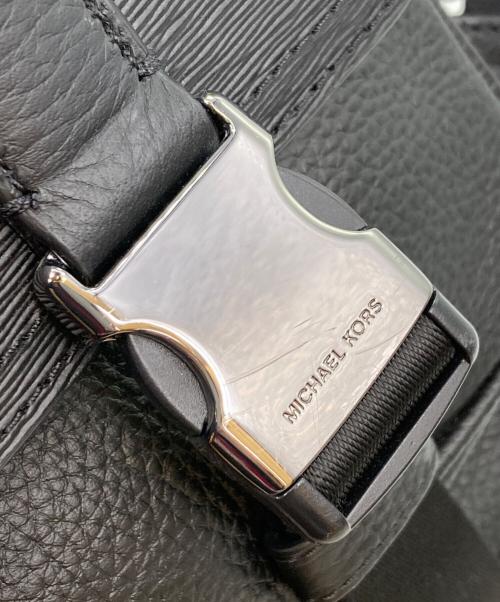 MICHAEL KORS（マイケル・コース）MICHAEL KORS (マイケル・コース) HUDSON ユーティリティー バックパック ブラックの古着・服飾アイテム