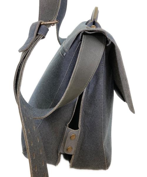 beauty:beast（ビューティービースト）beauty:beast (ビューティービースト) メルトンショルダーバッグ ネイビーの古着・服飾アイテム