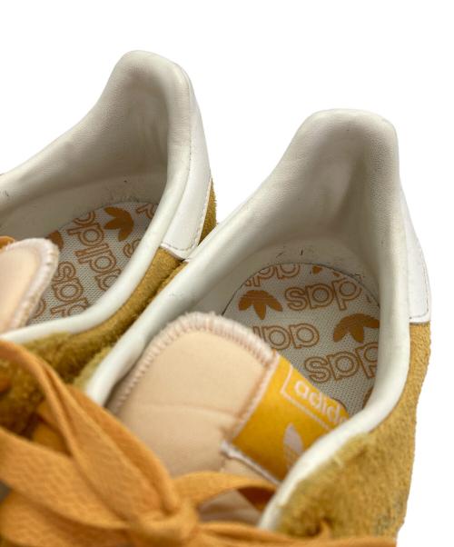 adidas（アディダス）adidas (アディダス) ローカットスニーカー イエロー サイズ:26.5の古着・服飾アイテム