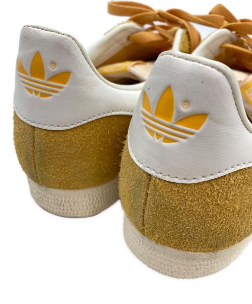 adidas（アディダス）adidas (アディダス) ローカットスニーカー イエロー サイズ:26.5の古着・服飾アイテム