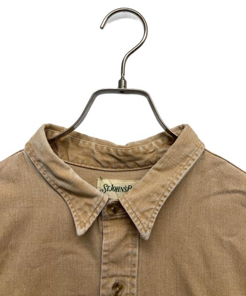 ST JOHN'S BAY（セントジョンズベイ）ST JOHN'S BAY (セントジョンズベイ) コットンシャツ ベージュ サイズ:XLの古着・服飾アイテム