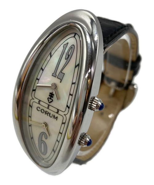 CORUM（コルム）CORUM (コルム) オーバル型腕時計 ホワイトの古着・服飾アイテム