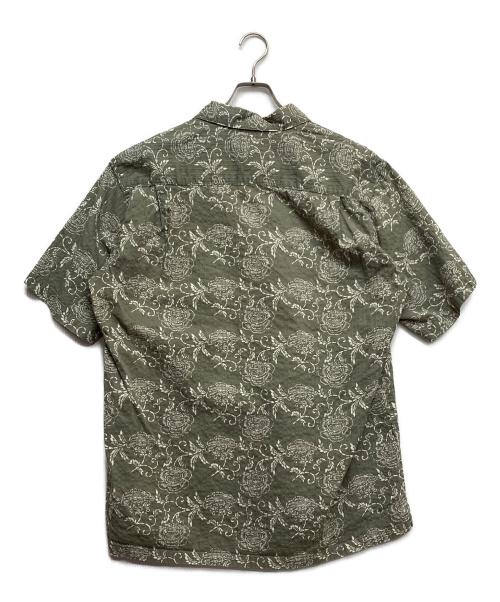 Columbia（コロンビア）Columbia (コロンビア) 総柄半袖シャツ 黄緑 サイズ:XLの古着・服飾アイテム