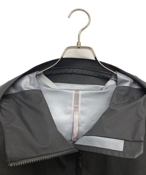 ARC'TERYX VEILANCE（アークテリクスヴェイランス）ARC'TERYX VEILANCE (アークテリクスヴェイランス) モニター コート ブラック サイズ:XSの古着・服飾アイテム