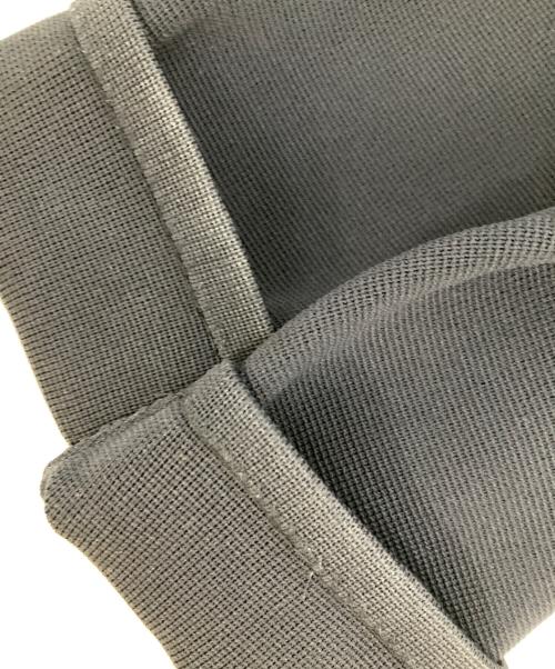 green label relaxing（グリーンレーベルリラクシング）green label relaxing (グリーンレーベルリラクシング) フォルム ゴールドボタン ノーカラー ニット カーディガン ネイビー サイズ:FREEの古着・服飾アイテム