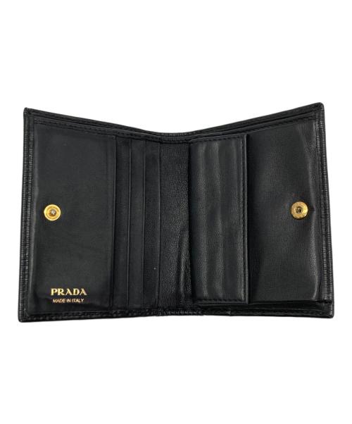 PRADA（プラダ）PRADA (プラダ) 2つ折り財布 ブラックの古着・服飾アイテム