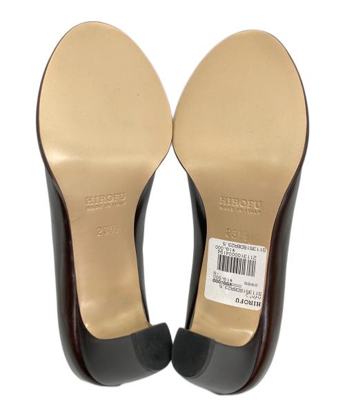 HIROFU（ヒロフ）HIROFU (ヒロフ) オープントゥフラワーパンプス ブラウン サイズ:23　1/2の古着・服飾アイテム